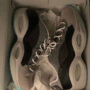 IVERSON’S EXCELLENT CONDITION ALL SZ13 each pair